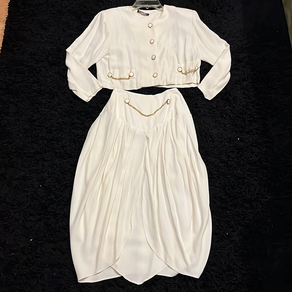 Vintage 80s skirt and jacket set